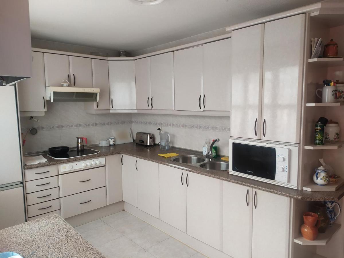 Habitacion Privada Triple トレド エクステリア 写真