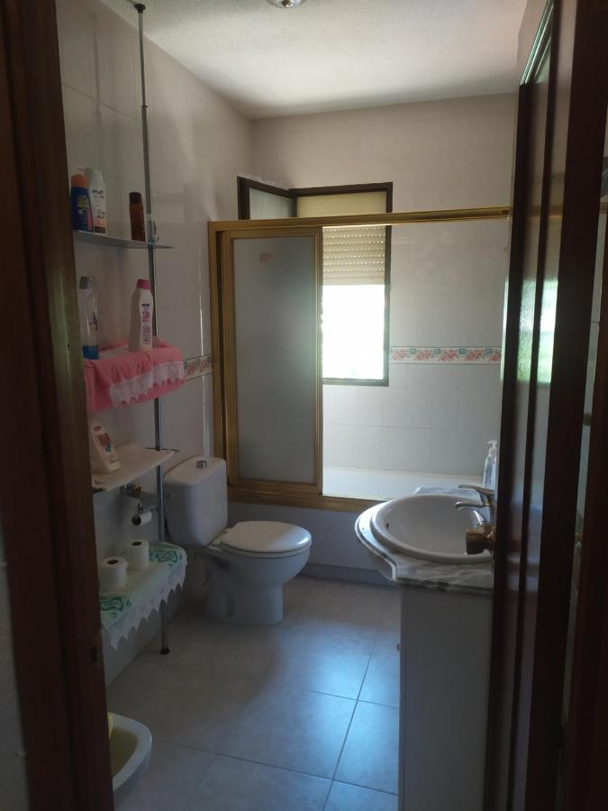 Habitacion Privada Triple トレド エクステリア 写真