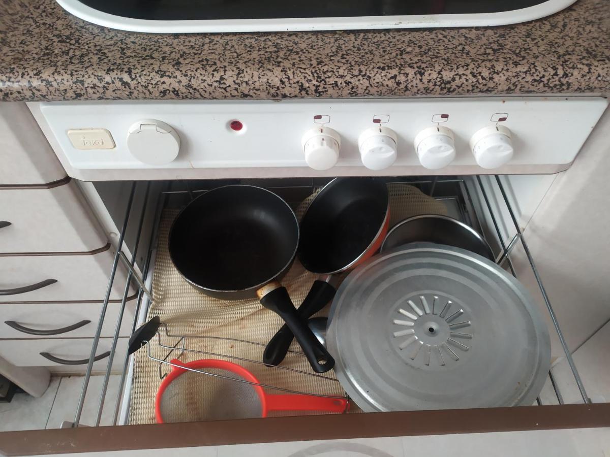 Habitacion Privada Triple トレド エクステリア 写真