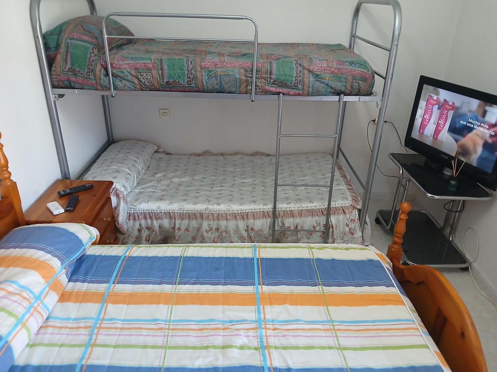 Habitacion Privada Triple トレド エクステリア 写真