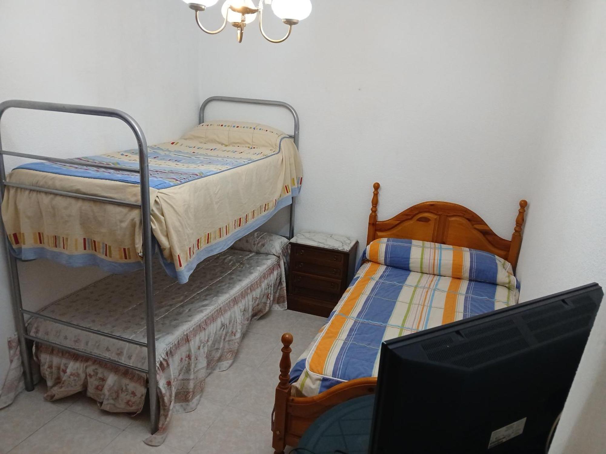 Habitacion Privada Triple トレド エクステリア 写真