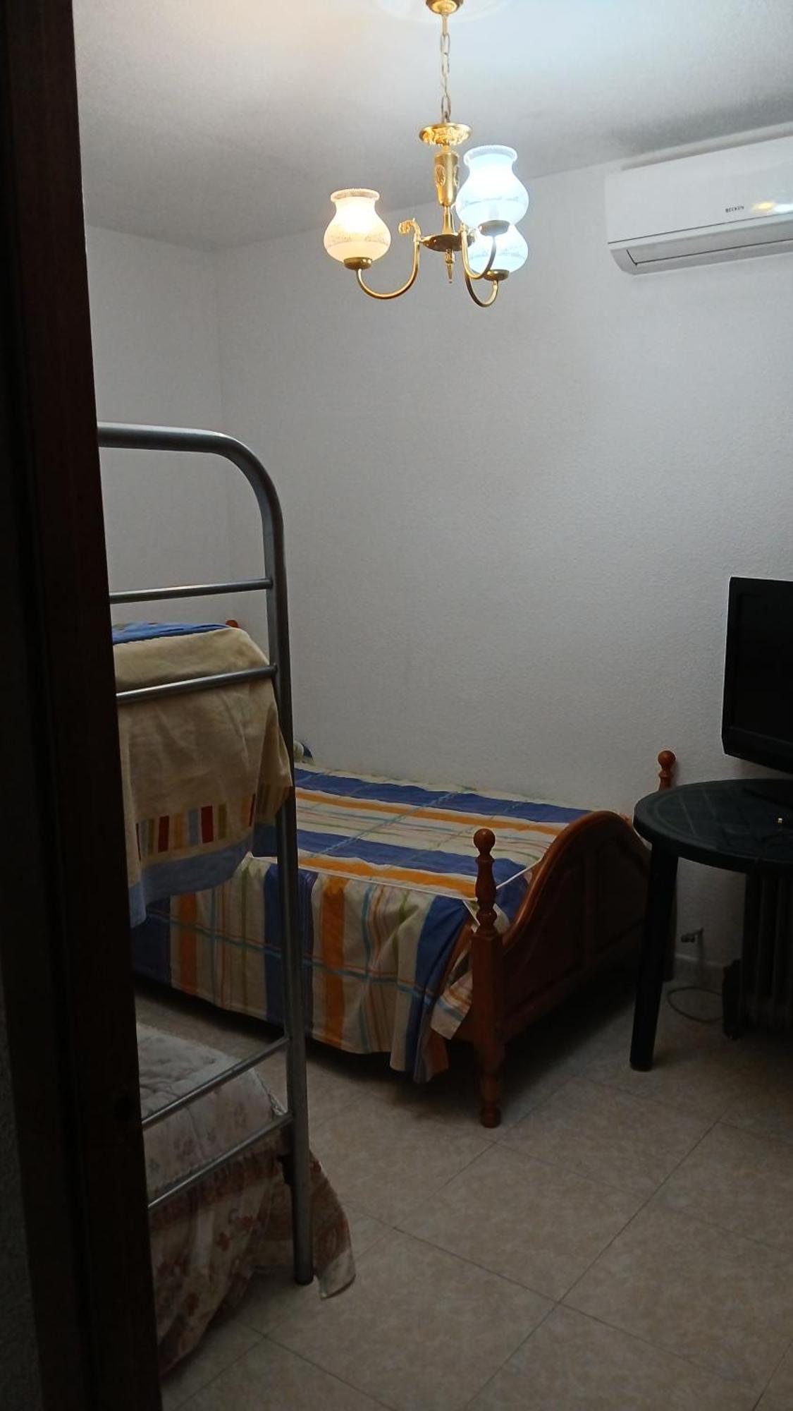Habitacion Privada Triple トレド エクステリア 写真
