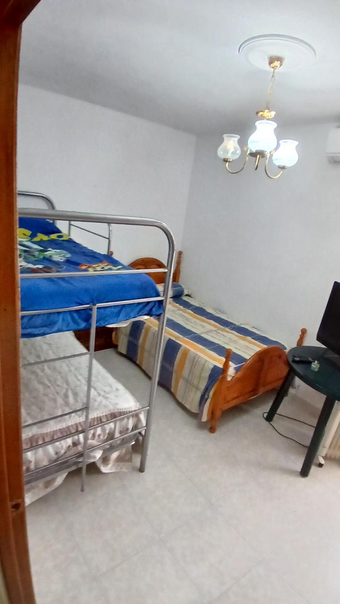 Habitacion Privada Triple トレド エクステリア 写真