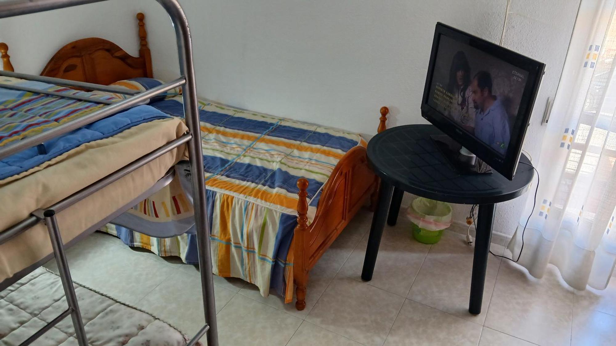 Habitacion Privada Triple トレド エクステリア 写真